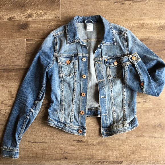 h&m cropped denim jacket